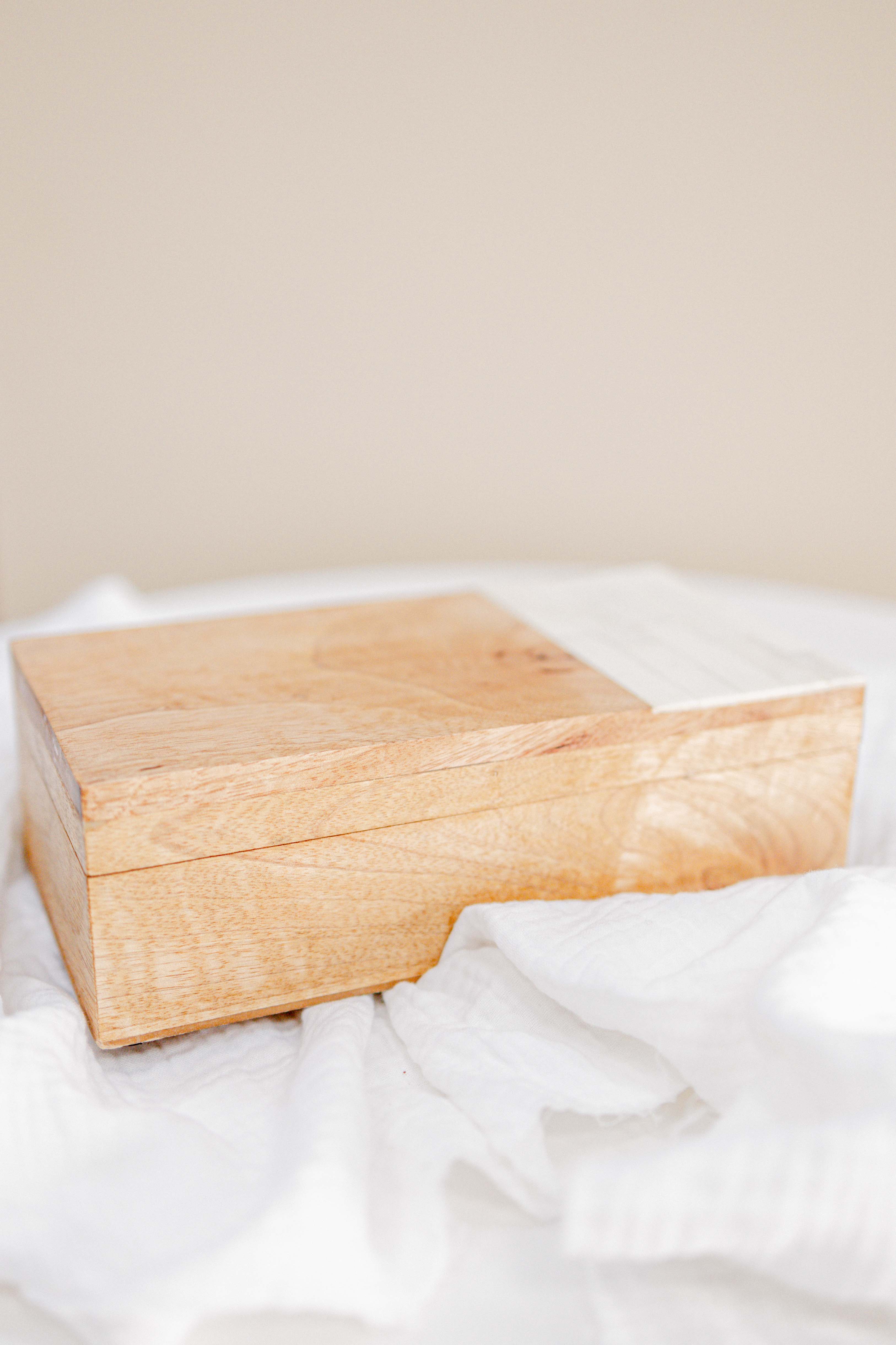 Image principal du produit Jatropha boîte en bois